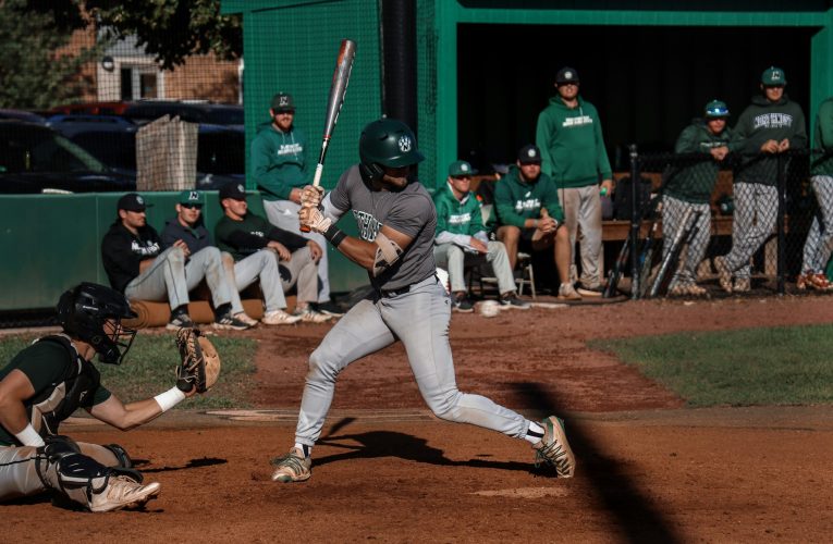 La postemporada de la MLB define a sus contendientes en una jornada dramática