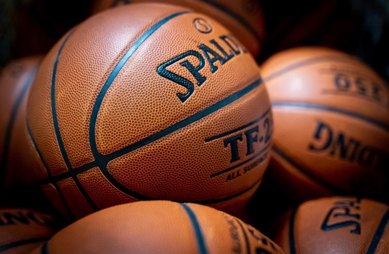 Noche épica en la NBA: Tiros sobre la chicharra y estrellas definen una jornada increíble